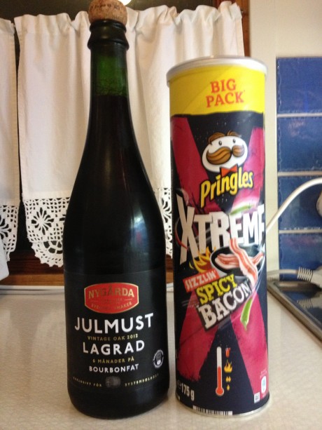 Julmust och baconchips.
