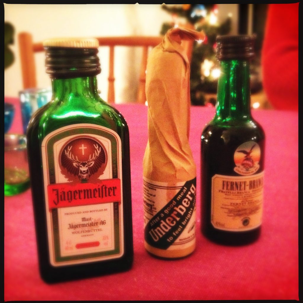 En mycket liten provning av Jägermeister, Underberg och Fernet Branca.