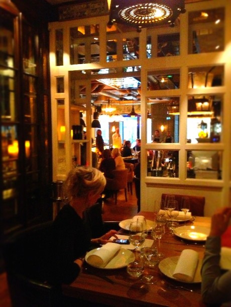 Mysig inredning på Nosh and Chow.