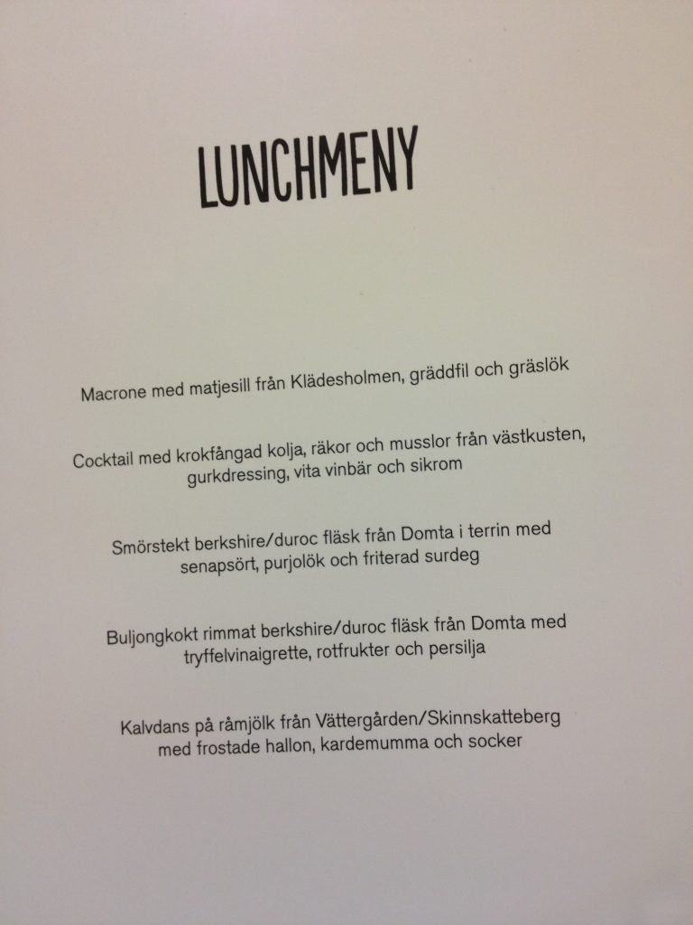 Lux femrätterslunch.