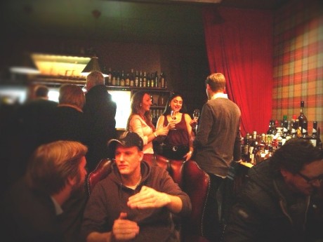 Premiärkväll på Tweed.