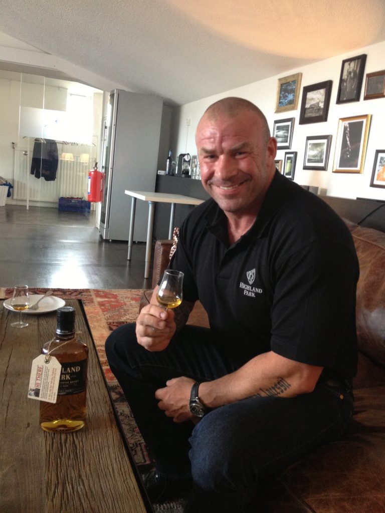 Martin Markvardsen är myket nöjd med sin 10-åriga Highland Park i bourbon-stil.