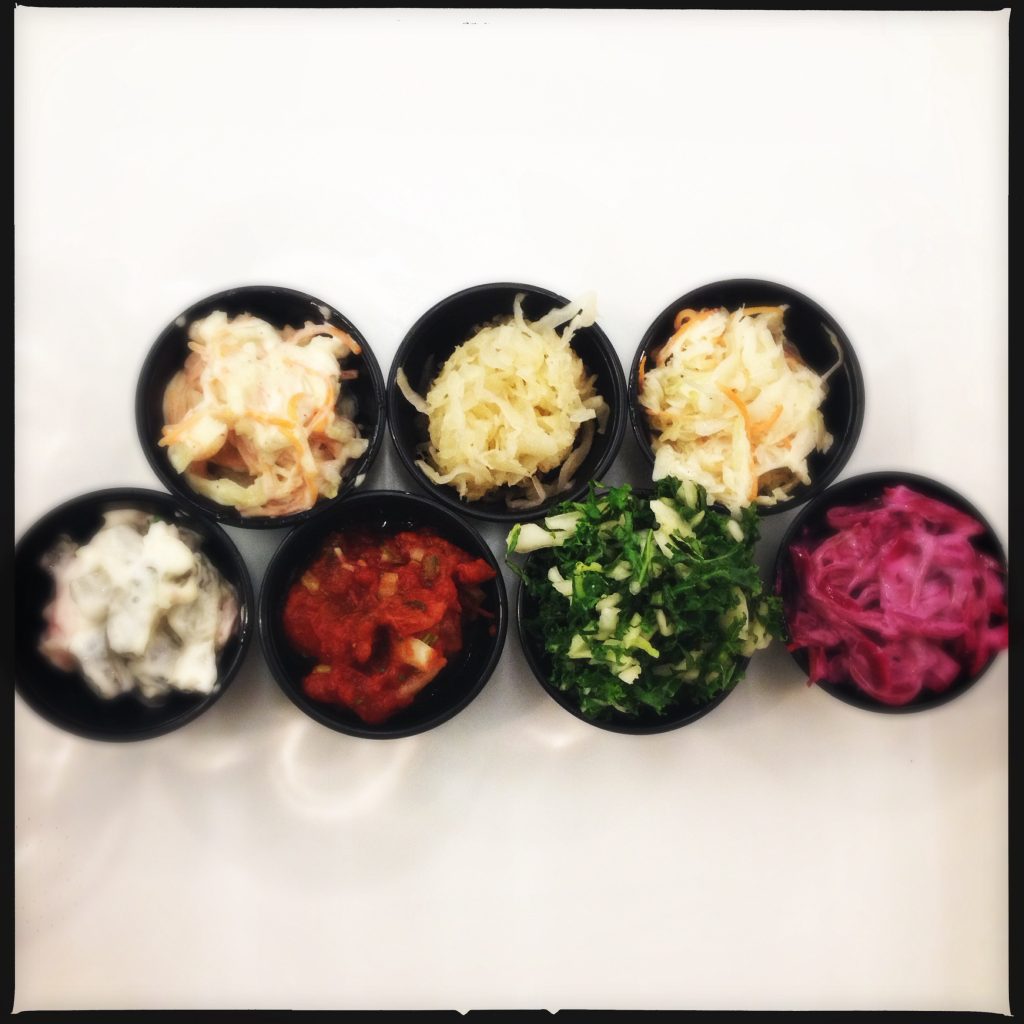 Love Food Cafes olika slaws.