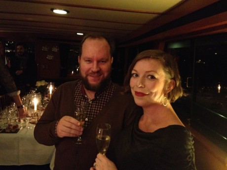 Tomas och jag på fina båten M/Y Charm, drickandes cava från Campo Viejo.