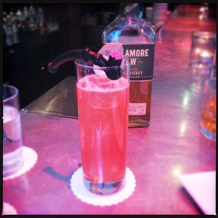 Salty Berry Dew smakar hallon och anis.