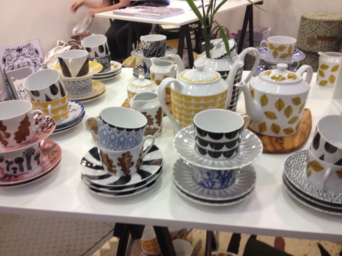 Från House of Rym kommet dessa underbara koppar och fat, varav jag behöver alla!