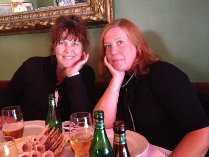 Charlotte Jenkinson och Anna Grandin visade sig vara ena riktiga sutrströmmingslovers!