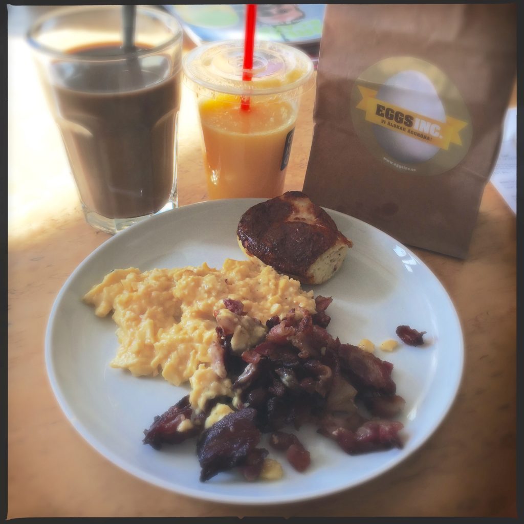 Allt blir bättre och godare serverat på tallrik!