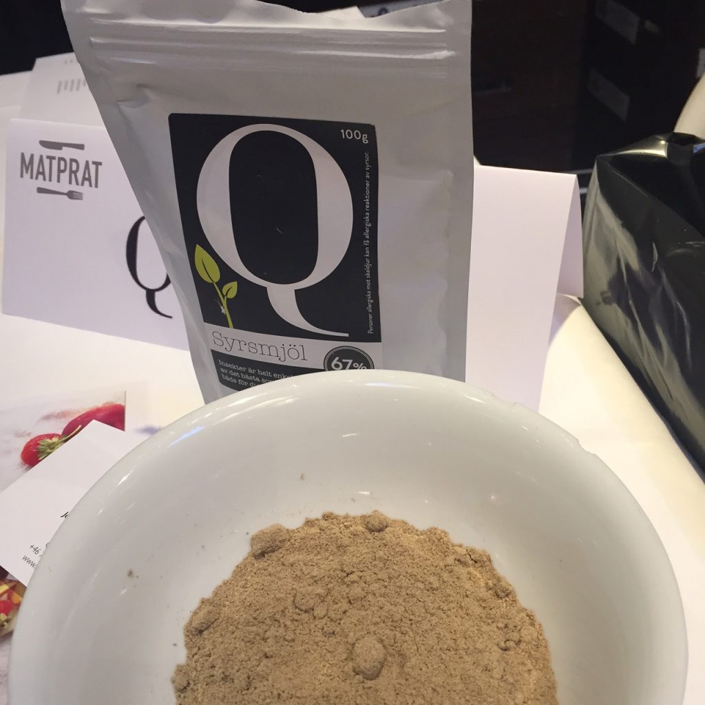 Qvickets mjöl gjort på syrsor.