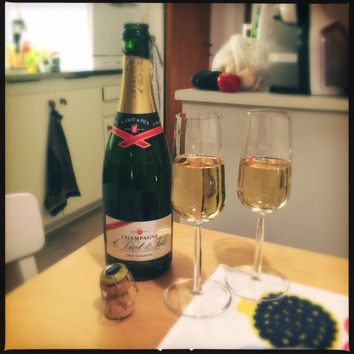 A Viot Brut Tradition är Sveriges just nu billigaste champagne.