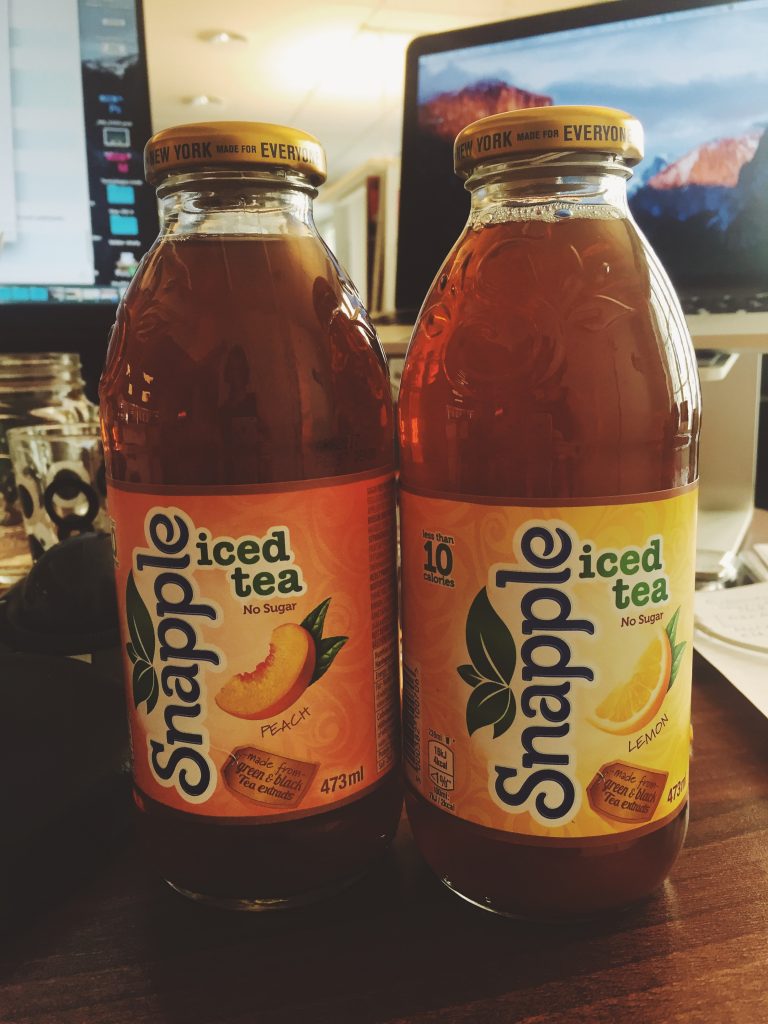 Vi testar Snapples nya iste.