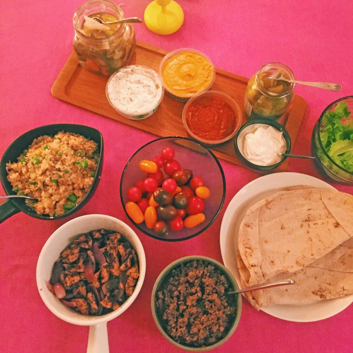 Lättlagat! Testa Sevans middagspaket och bjud på mat från mellanöstern.