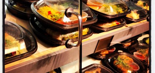 Färdigmat i den gamla Konsumkylen.