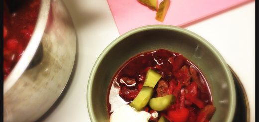 Enkelt och väldigt gott, rysk rödbetssoppa, borsjtj.