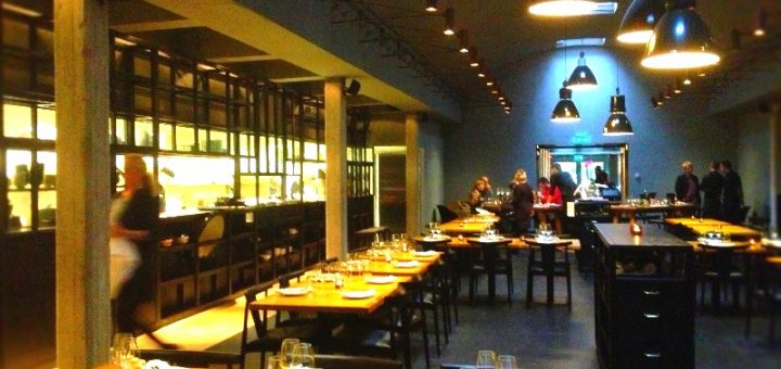 Farang har en stor restaurangdel med plats för 180 gäster.