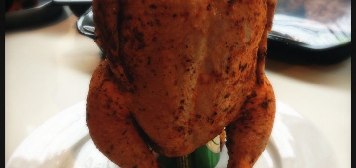 Dancing chicken eller beer can chicken. Tulle.
