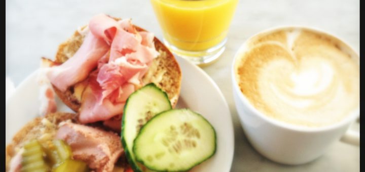 Frukost på Urban Deli, Nytorget.