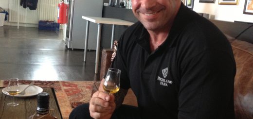 Martin Markvardsen är myket nöjd med sin 10-åriga Highland Park i bourbon-stil.