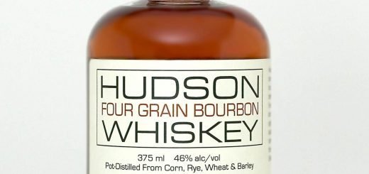 Hudson Whiskey finns att beställa på Systembolaget.