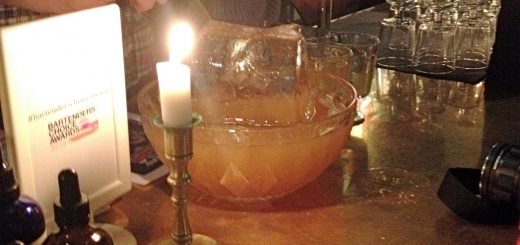 Punch a la Taylor på Story Hotel.