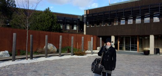 På väg in, oändligt peppad för japanskt bad och mat.