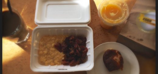 En äggfrukost från Eggs Inc.