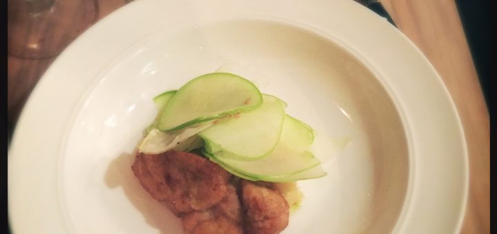 Kalvbräss, palsternacka och äpple på restaurang Paradiso.