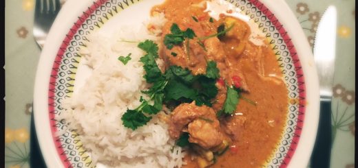 Recept på en het indisk curry med kyckling.