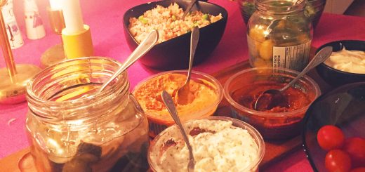 Sivans färdiga såser, inläggningar och kryddblandningar är en bra genväg till det libanesiska köket.