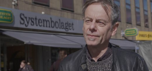 Mats-Eric Nilsson har fått sitt drömjobb, i tre avsnitt av Uppdrag Granskning kommer han att visa oss fusket i mat- och dryckesindustrin och berätta varför vi låter oss luras.