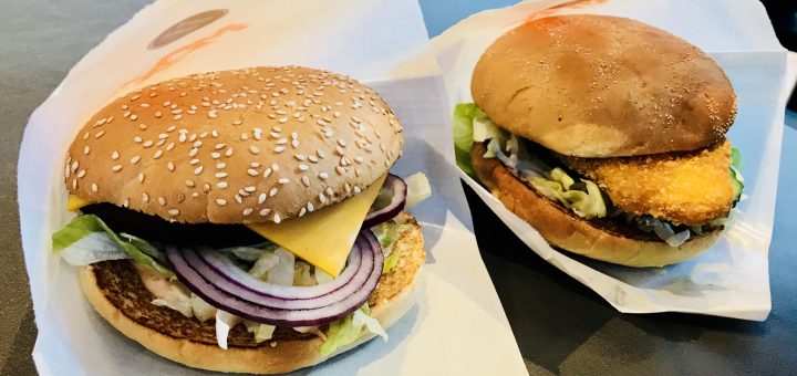 Max bjöd på sina vegetariska nyheter och jag ville givetvis testa dem. Och vi har en vinnare!!