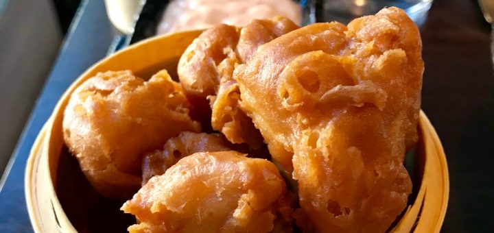 Friterad kyckling med chilimajodip