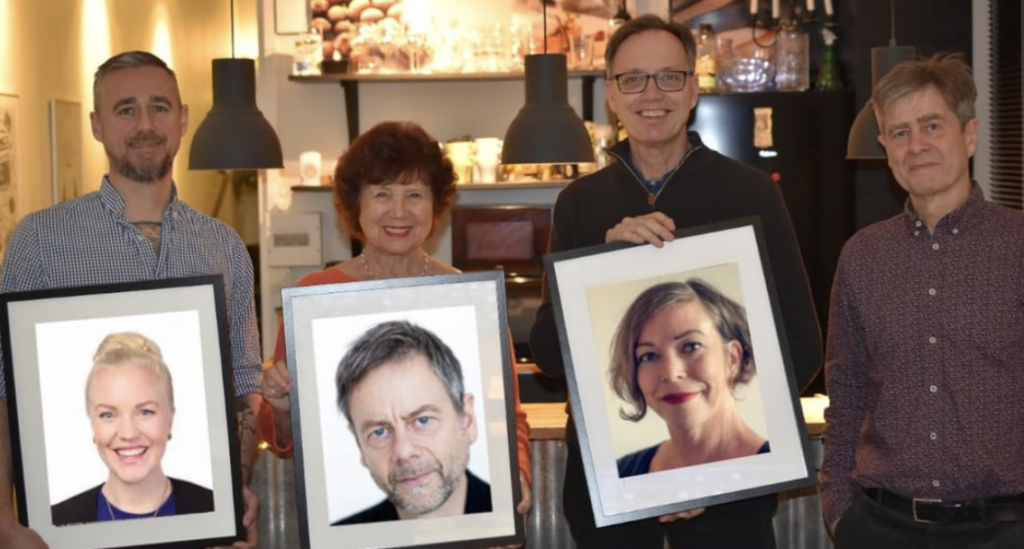 Juryn för Äkta varas Årets Matbluff 2021 är Sébastien Boudet, Christina Möller, Jan Bertoft, Björn Bernhardson, Alexandra Davidsson, Mats-Eric Nilsson och jag, Malin Turunen.