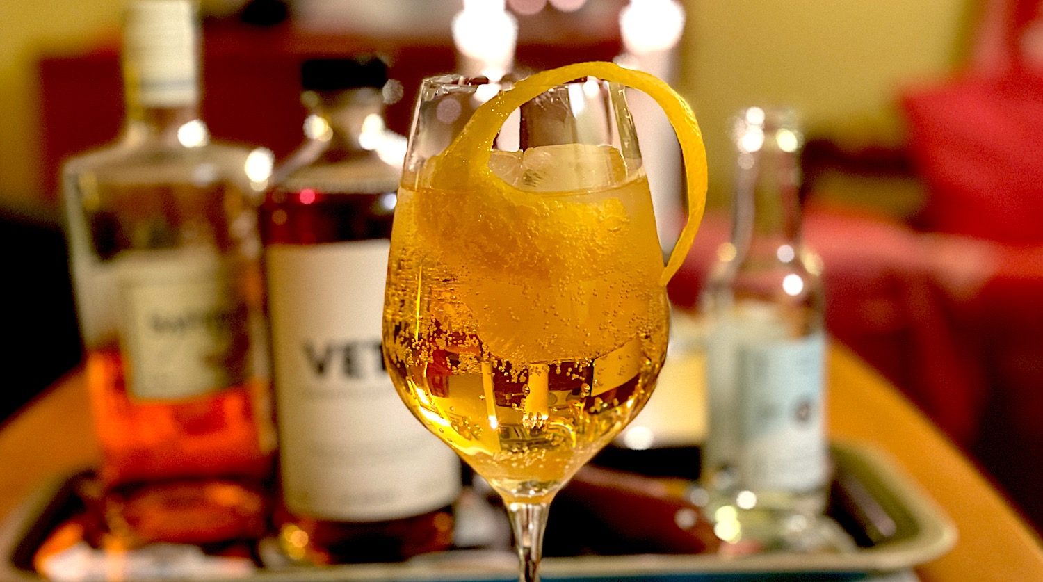 Bitter Gin Tonic recept med Vetz Aperitivo Superiore MatMalin.se