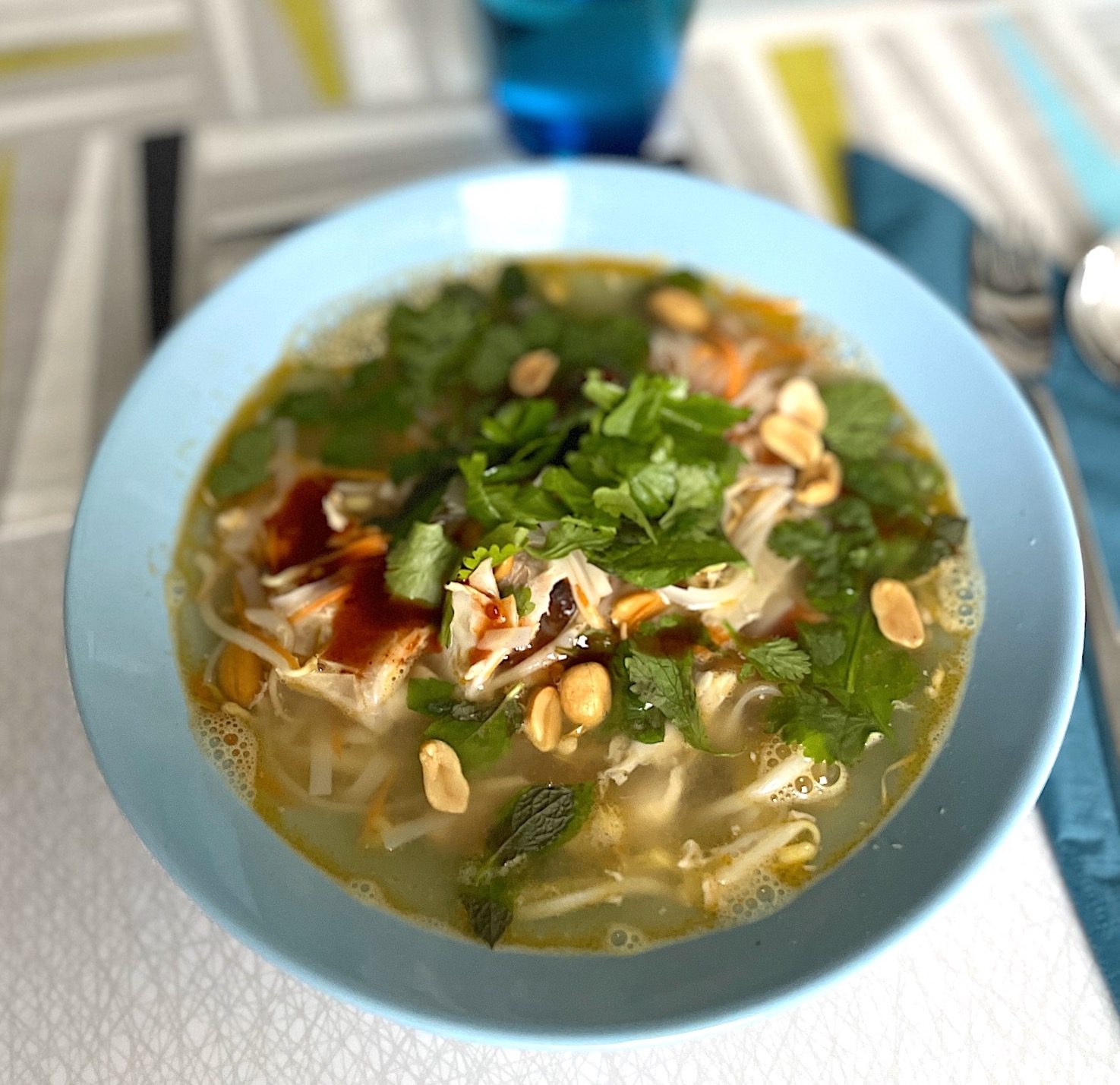 Snabb pho med kyckling – vietnamesisk nudelsoppa