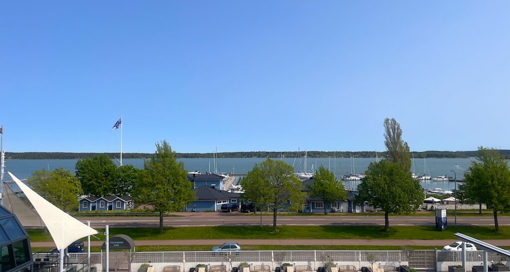Utsikten från vår balkong på Hotell Arkipelag i Mariehamn på Åland.